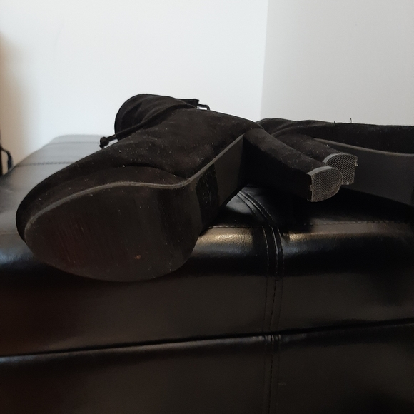 Catherine Malandrino Size 9 Faux Fur booties - Picture 2 of 12